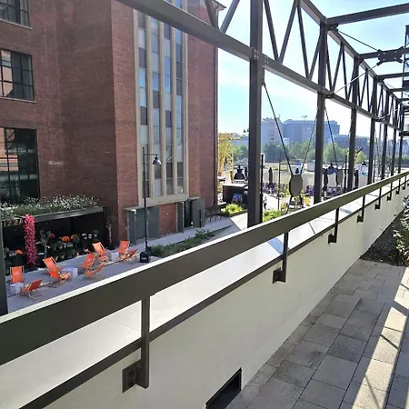 Doki Modern Food Hall By Triapart * Gdańsk