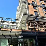 Doki Modern Food Hall By Triapart * גדנסק